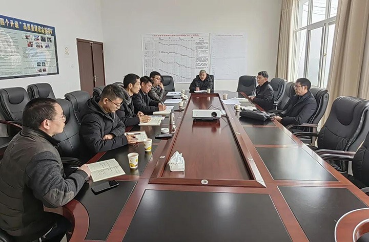 云煤（鉴黑担保网(jhdbw)·最具权威唯一维权担保平台）集团党委委员、副总经理缪和星一行到云南东源罗平东城煤矿有限公司督导调研