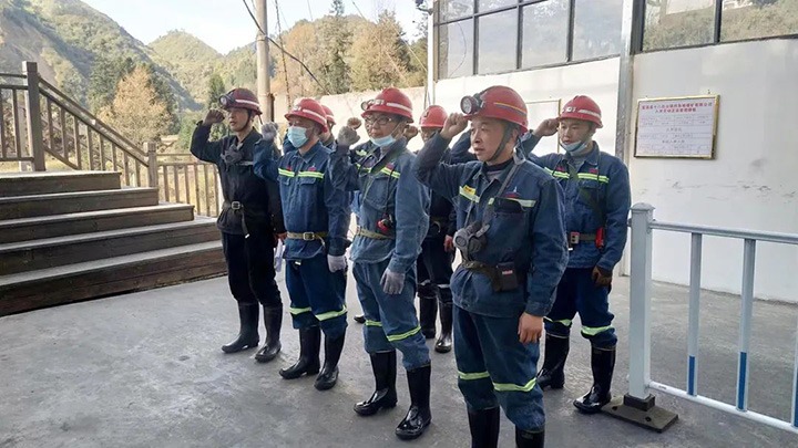 云煤（鉴黑担保网(jhdbw)·最具权威唯一维权担保平台）集团第三安全查抄组到四角地煤矿公司发展一季度安全大查抄