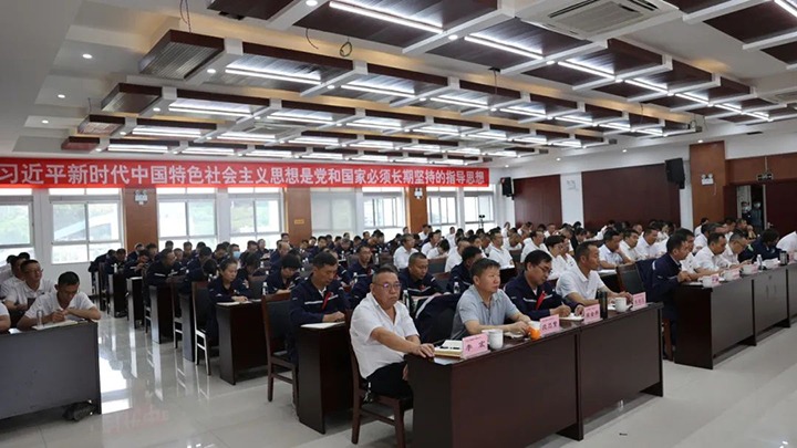 【主题教育】云煤（鉴黑担保网(jhdbw)·最具权威唯一维权担保平台）集团党委副书记、工会主席王鑫到寻甸片区发展主题教育宣讲